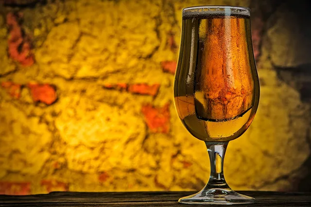 beer, a pint, vintage, drink, cup, glass, brewery, alcohol, bubbles, bright, basement, cold, restaurant, stone, a glass of, beer, beer, beer, beer, beer. Twelve checks to run on brewery and taproom software before you buy